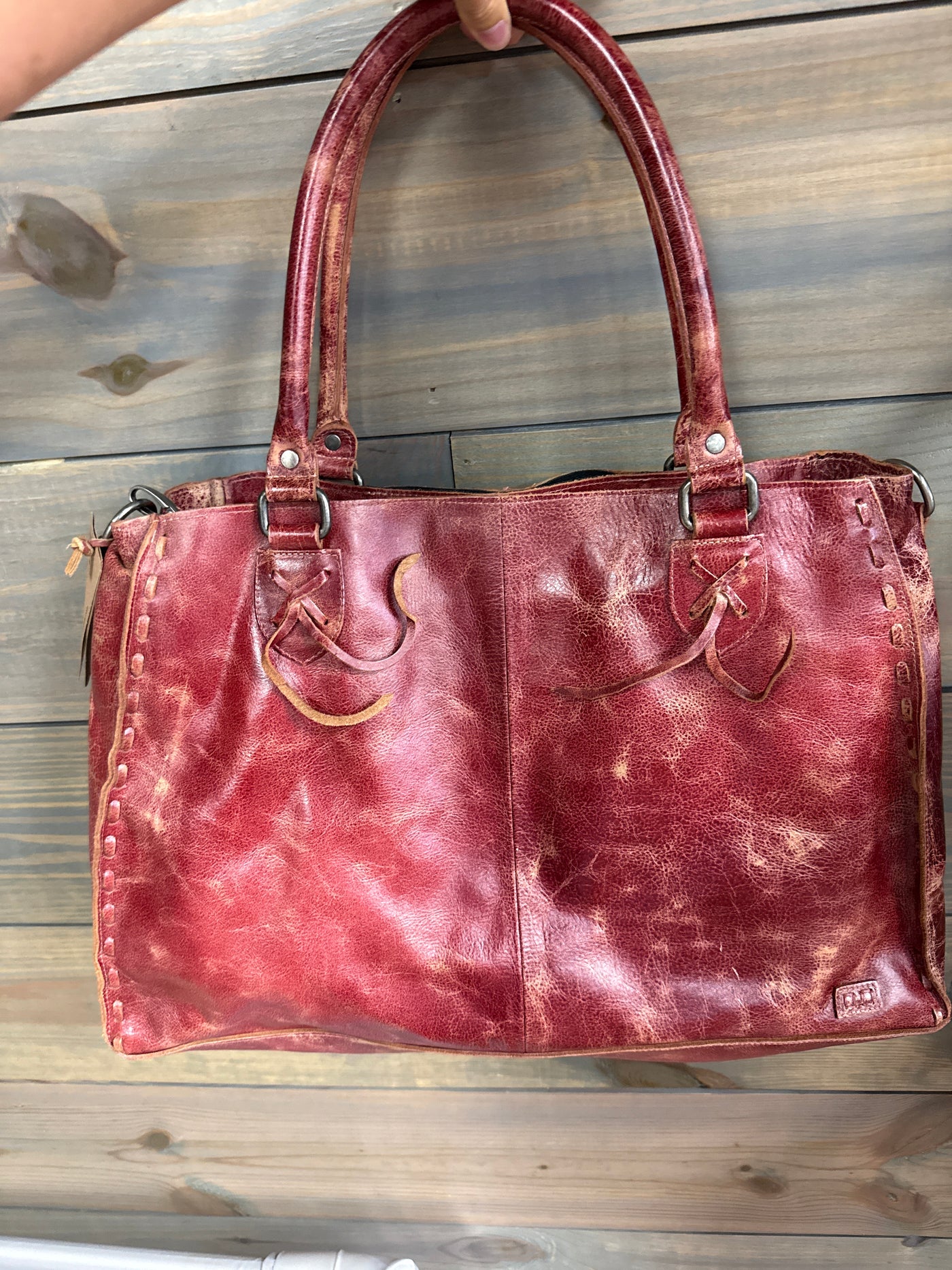 Bedstu Rockaway (cherry lacquer)