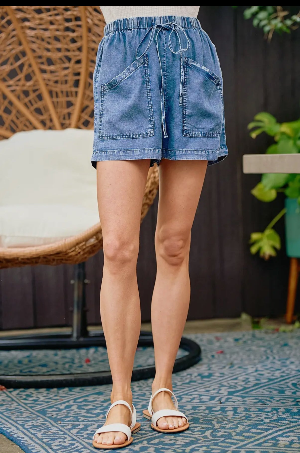 Big Pocket Denim Shorts