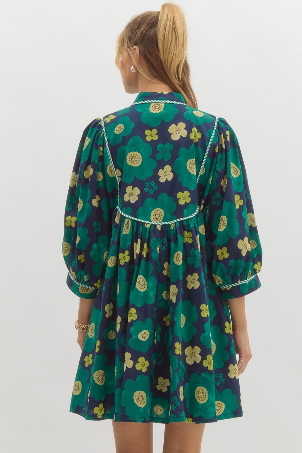 Groovy In Green Dress