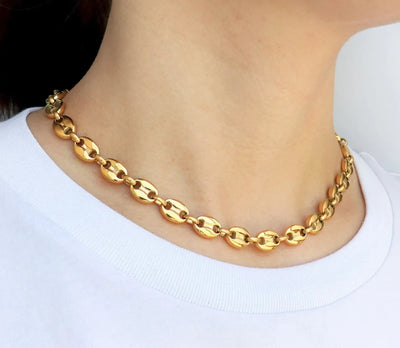 Coffee Bean Necklace (ChanSutt)