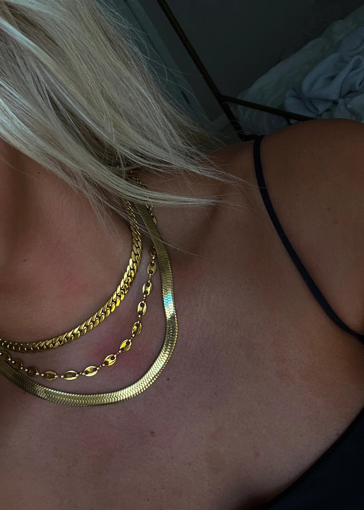 Thin Shiny Necklace